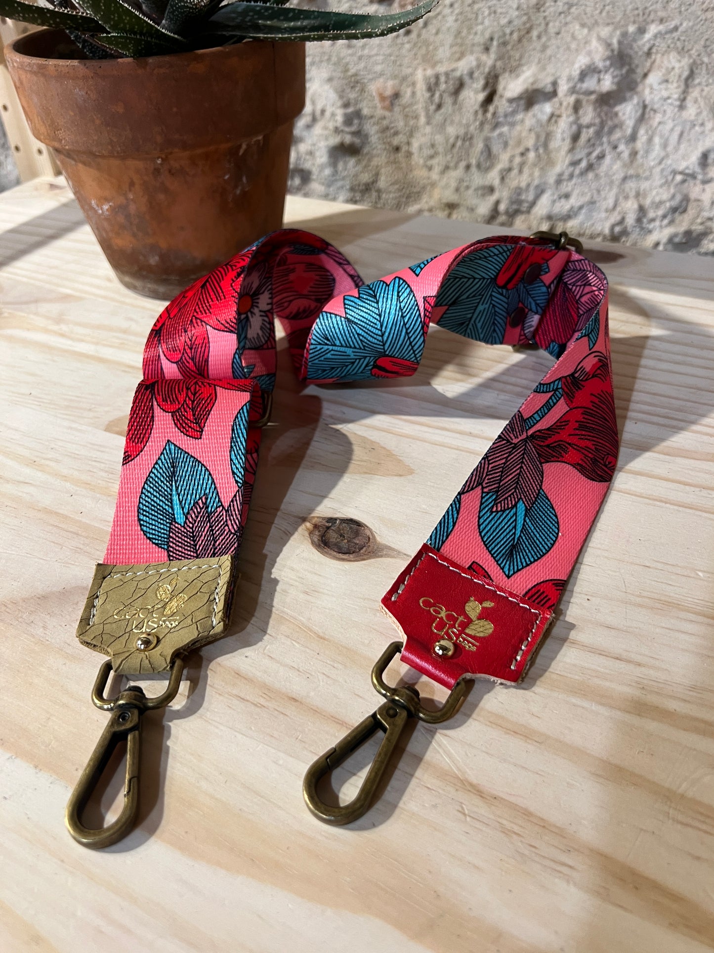 TRACOLLA IN TESSUTO, FINITURE IN OTTONE LARGHEZZA 5 CM