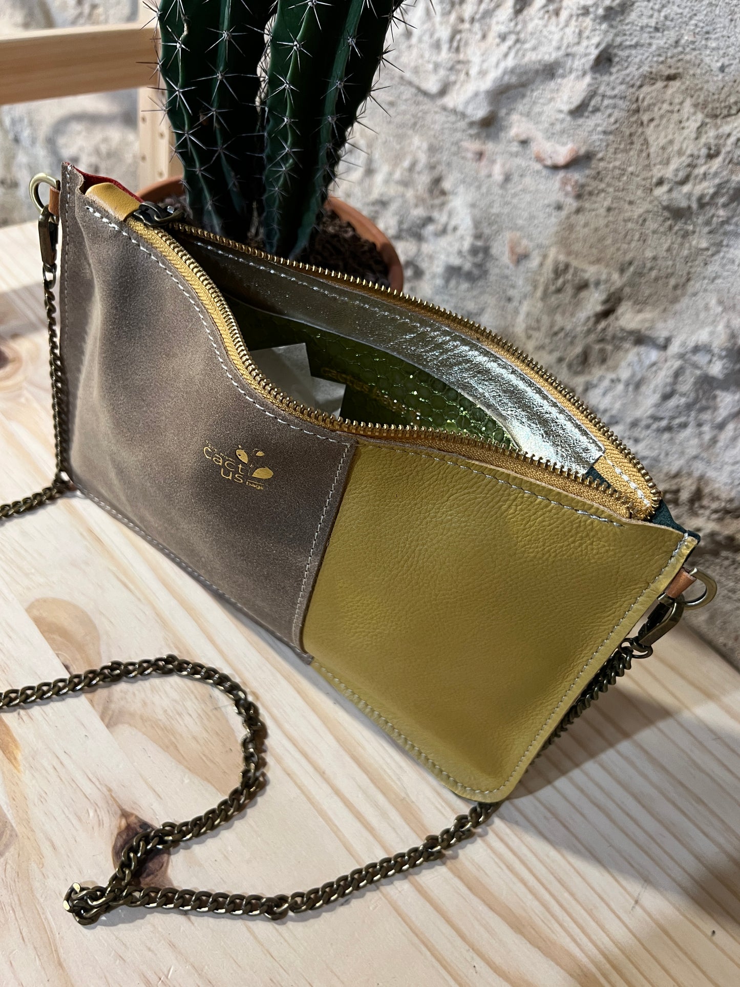 YUCCA NUOVA COLLEZIONE