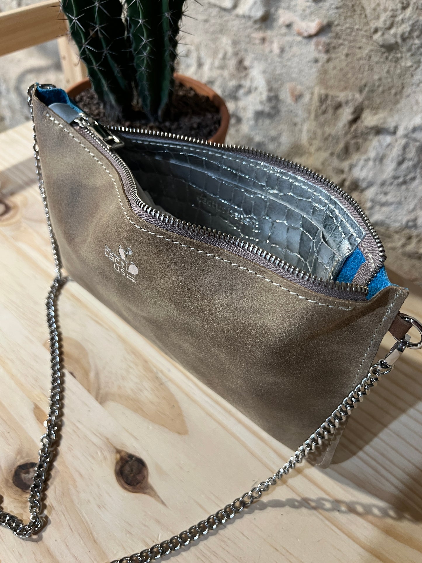 YUCCA NUOVA COLLEZIONE