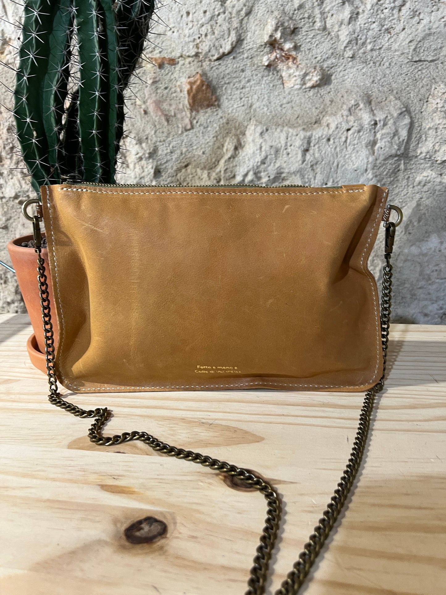 YUCCA NUOVA COLLEZIONE