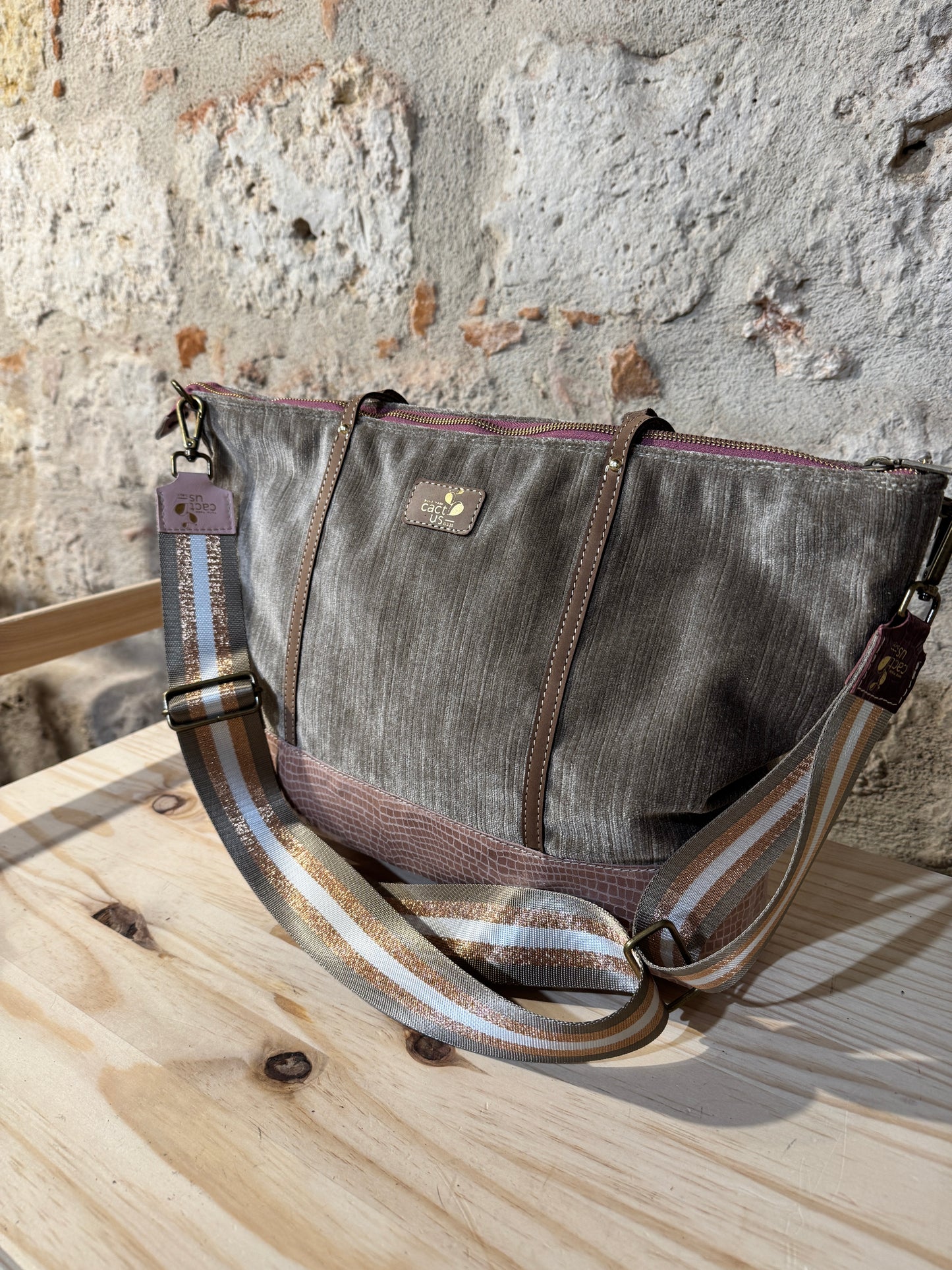 NUOVA ORBEA PELLE E TESSUTO