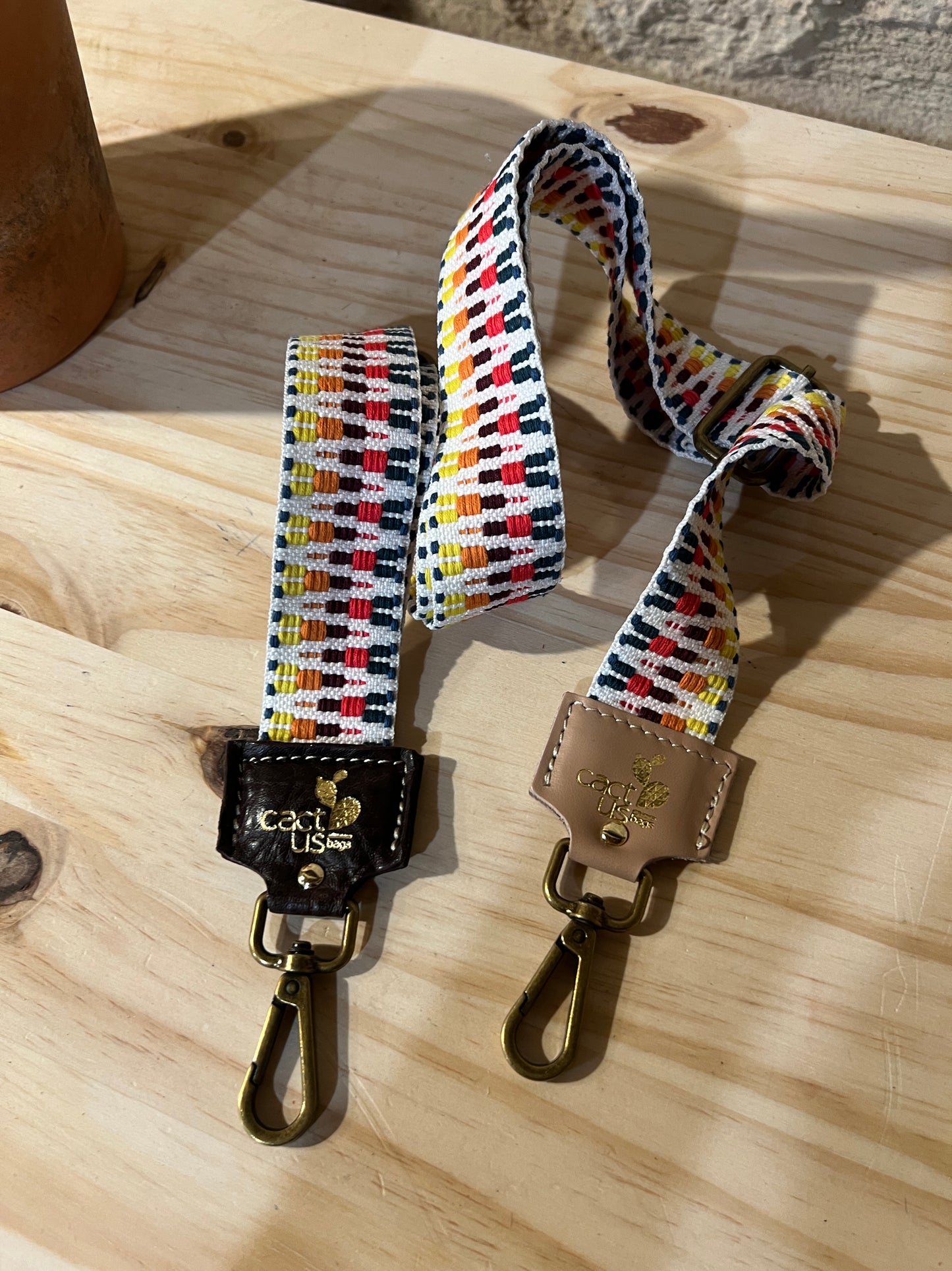 TRACOLLA IN TESSUTO, FINITURE IN OTTONE, LARGHEZZA 4 CM