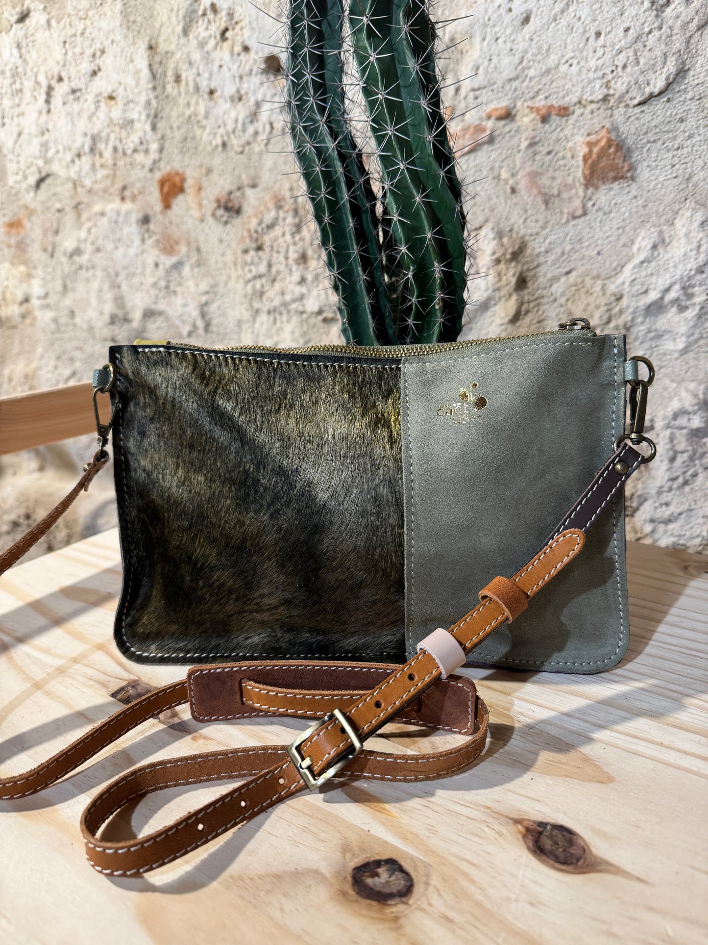 YUCCA NUOVA COLLEZIONE in CAVALLINO