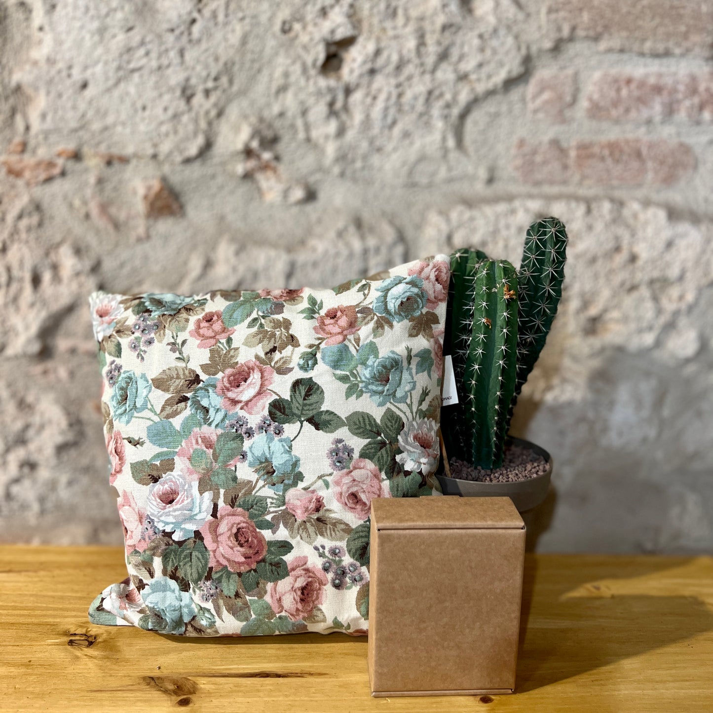 CACTUS CUSCINO RETRO IN VELLUTO