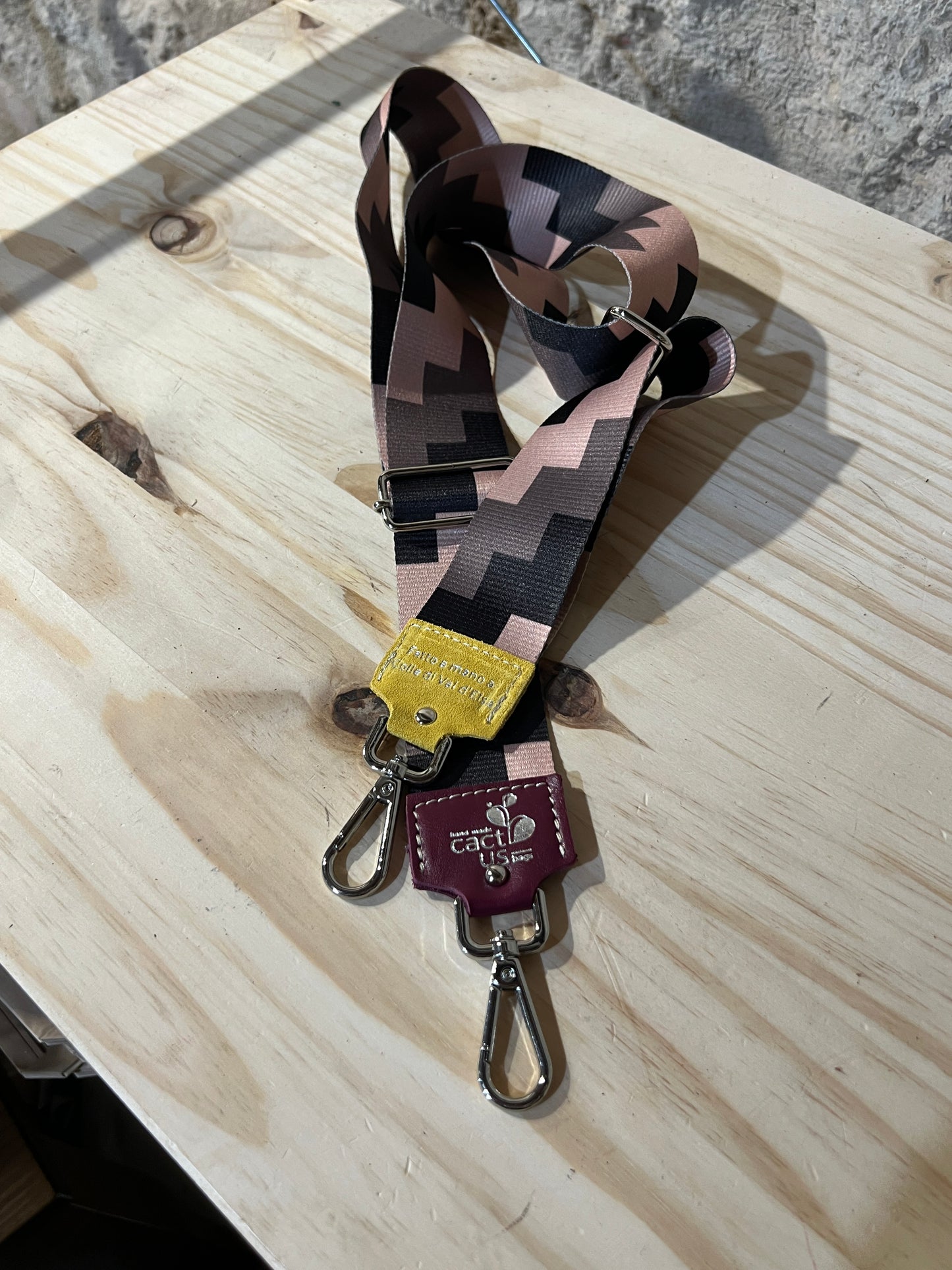 TRACOLLA IN TESSUTO, FINITURE IN ARGENTO LARGHEZZA 5 CM
