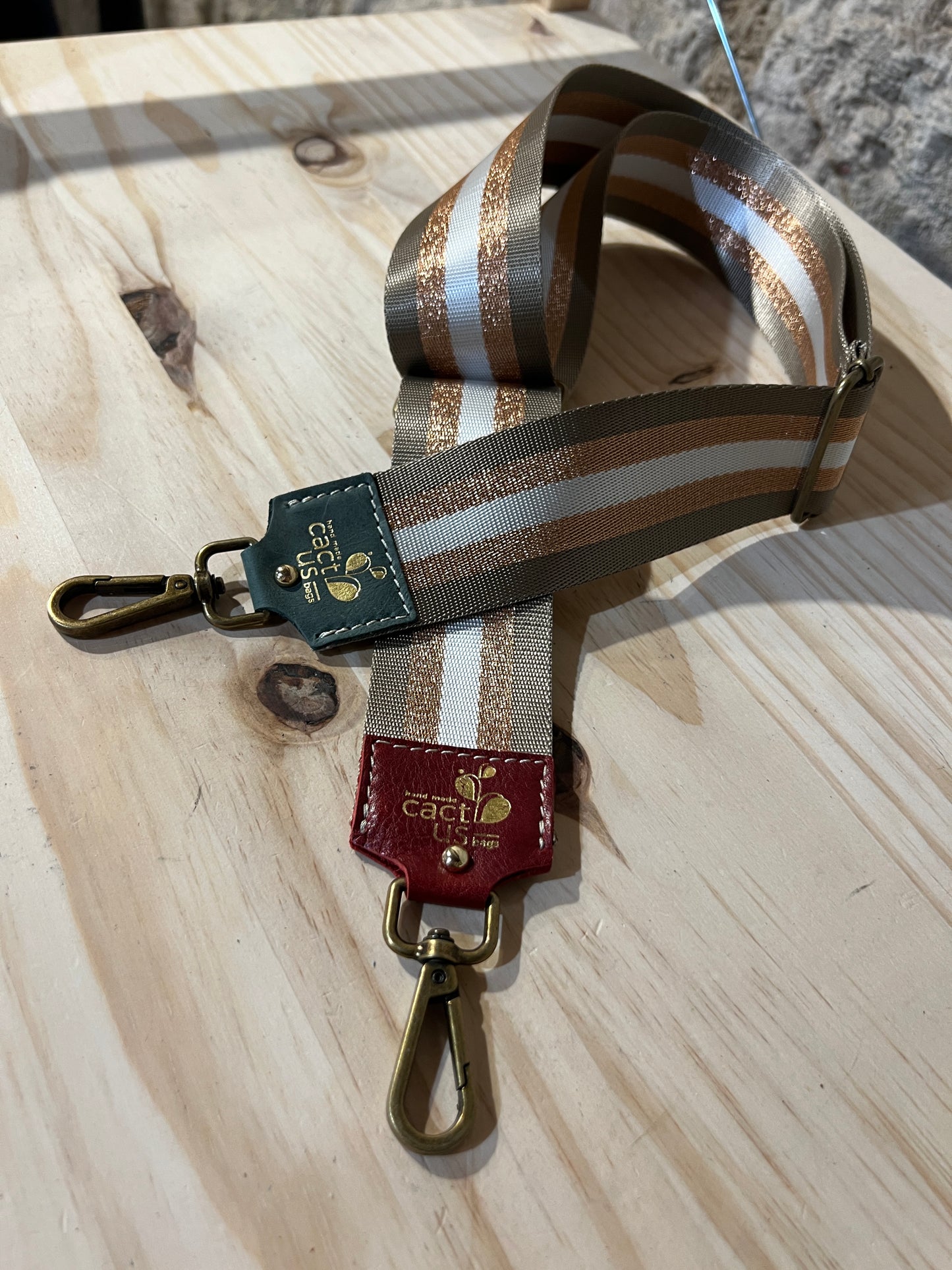 TRACOLLA IN TESSUTO, FINITURE IN OTTONE LARGHEZZA 5 CM