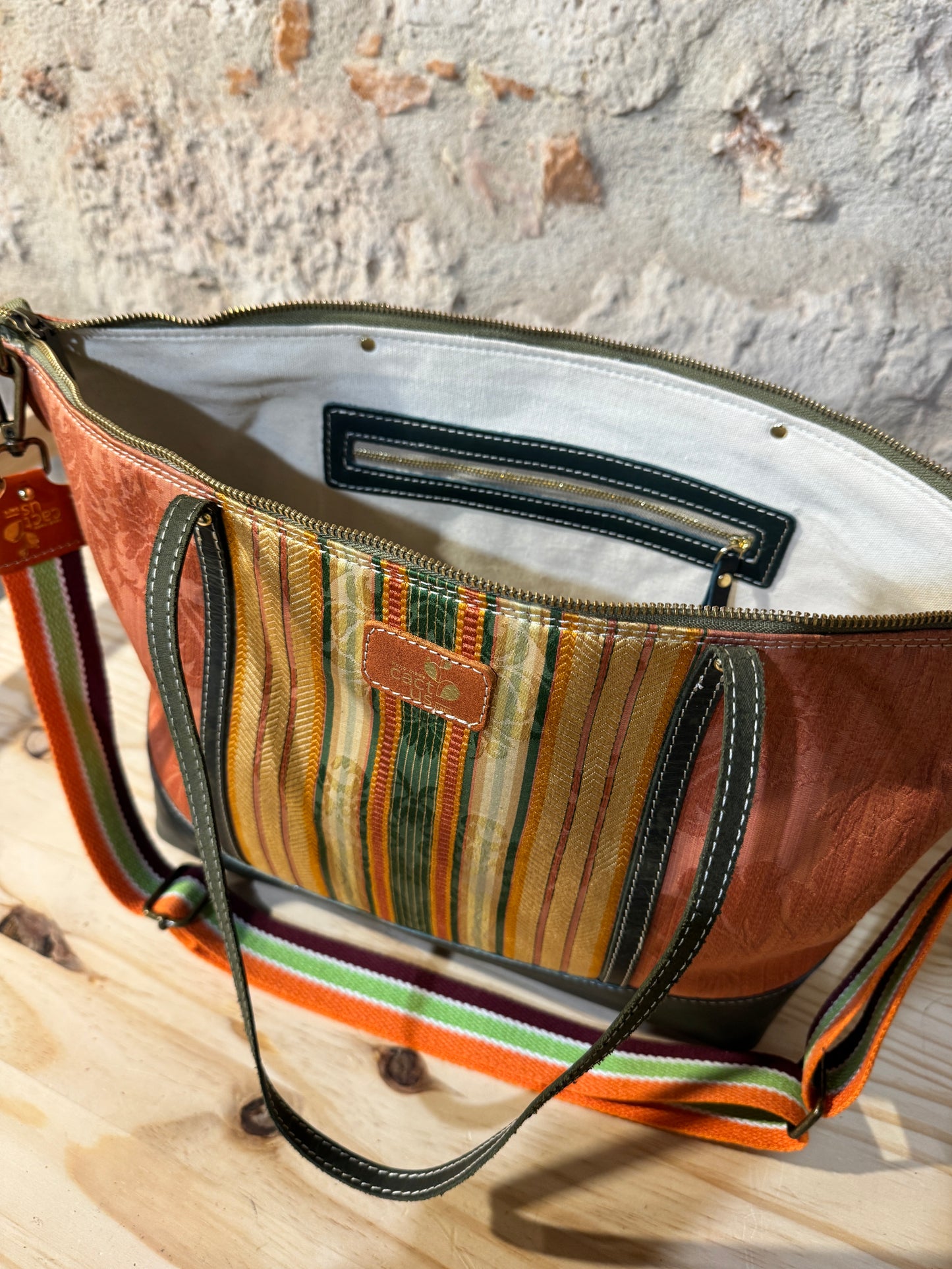 NUOVA ORBEA PELLE E TESSUTO