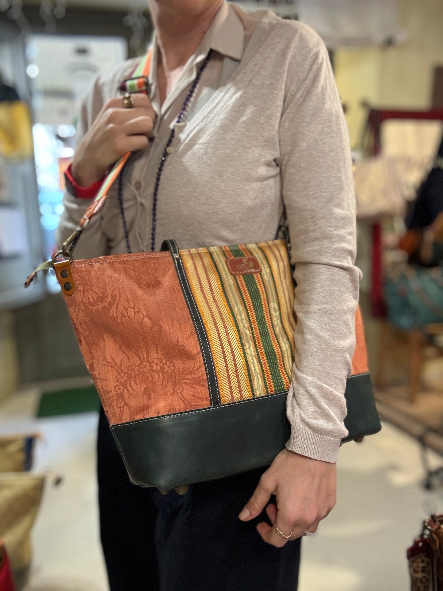 NUOVA ORBEA PELLE E TESSUTO