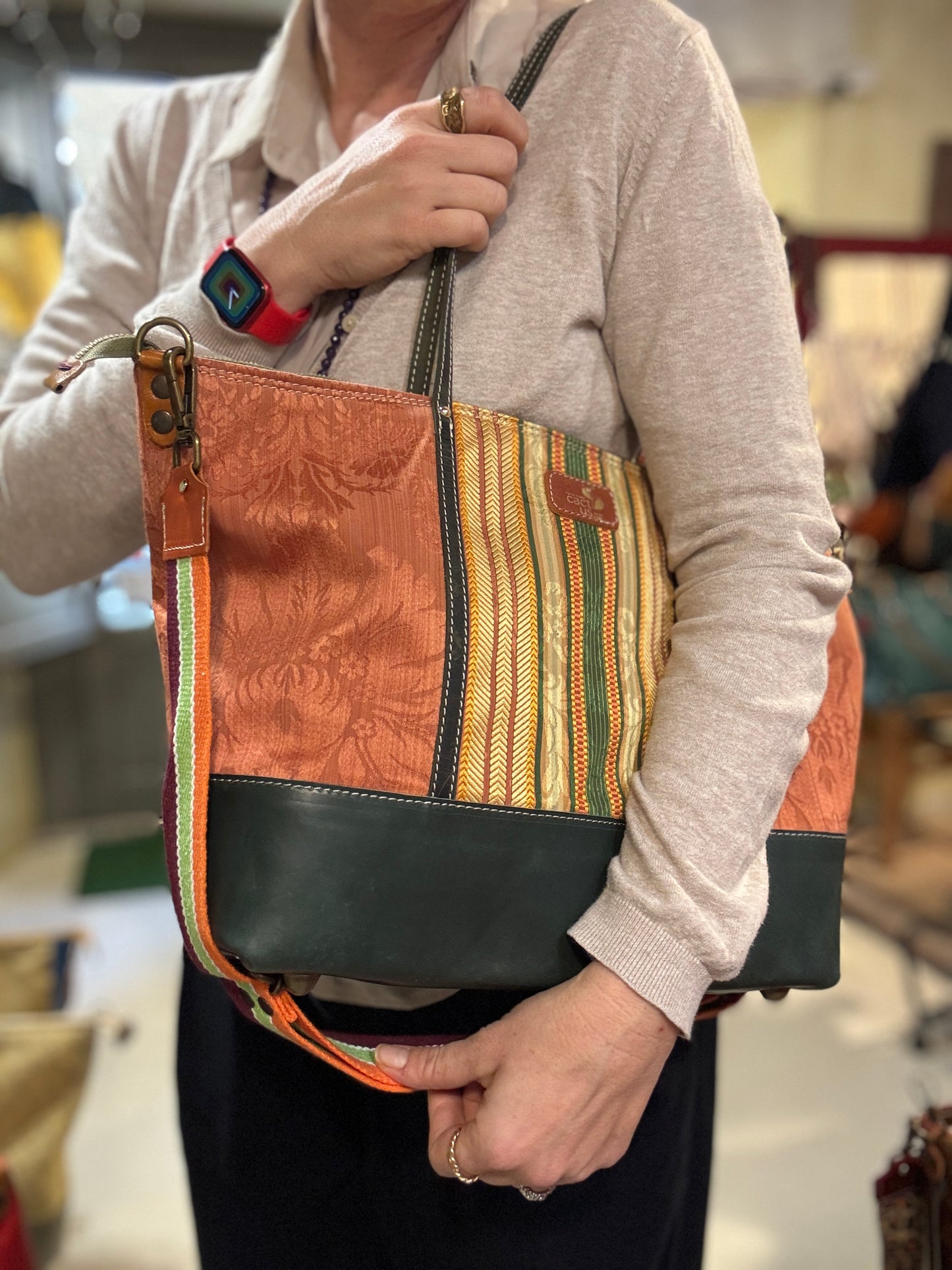 NUOVA ORBEA PELLE E TESSUTO