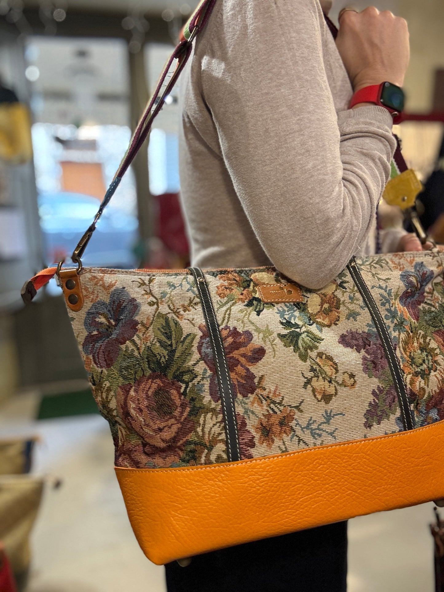 NUOVA ORBEA PELLE E TESSUTO