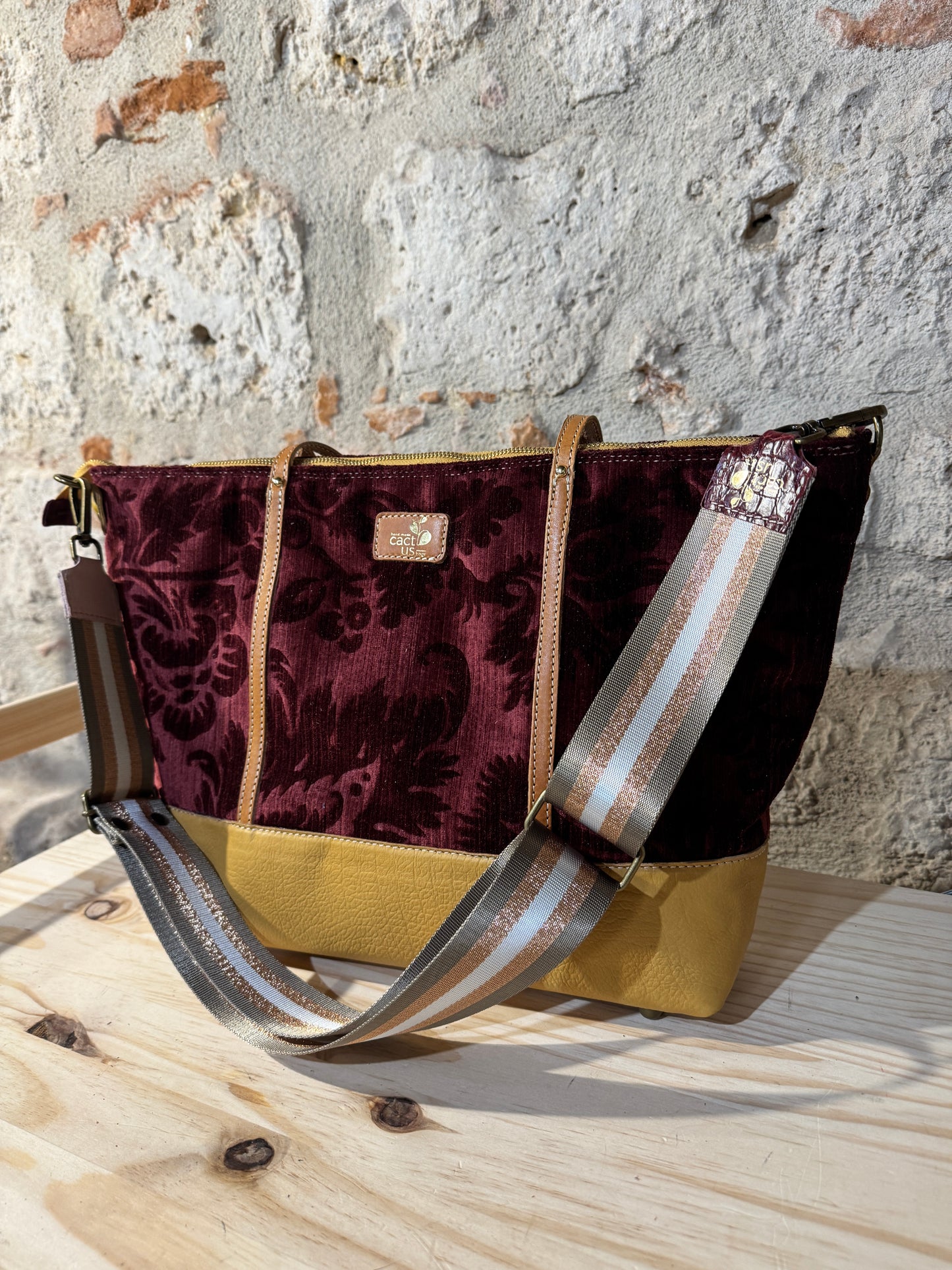 NUOVA ORBEA PELLE E TESSUTO