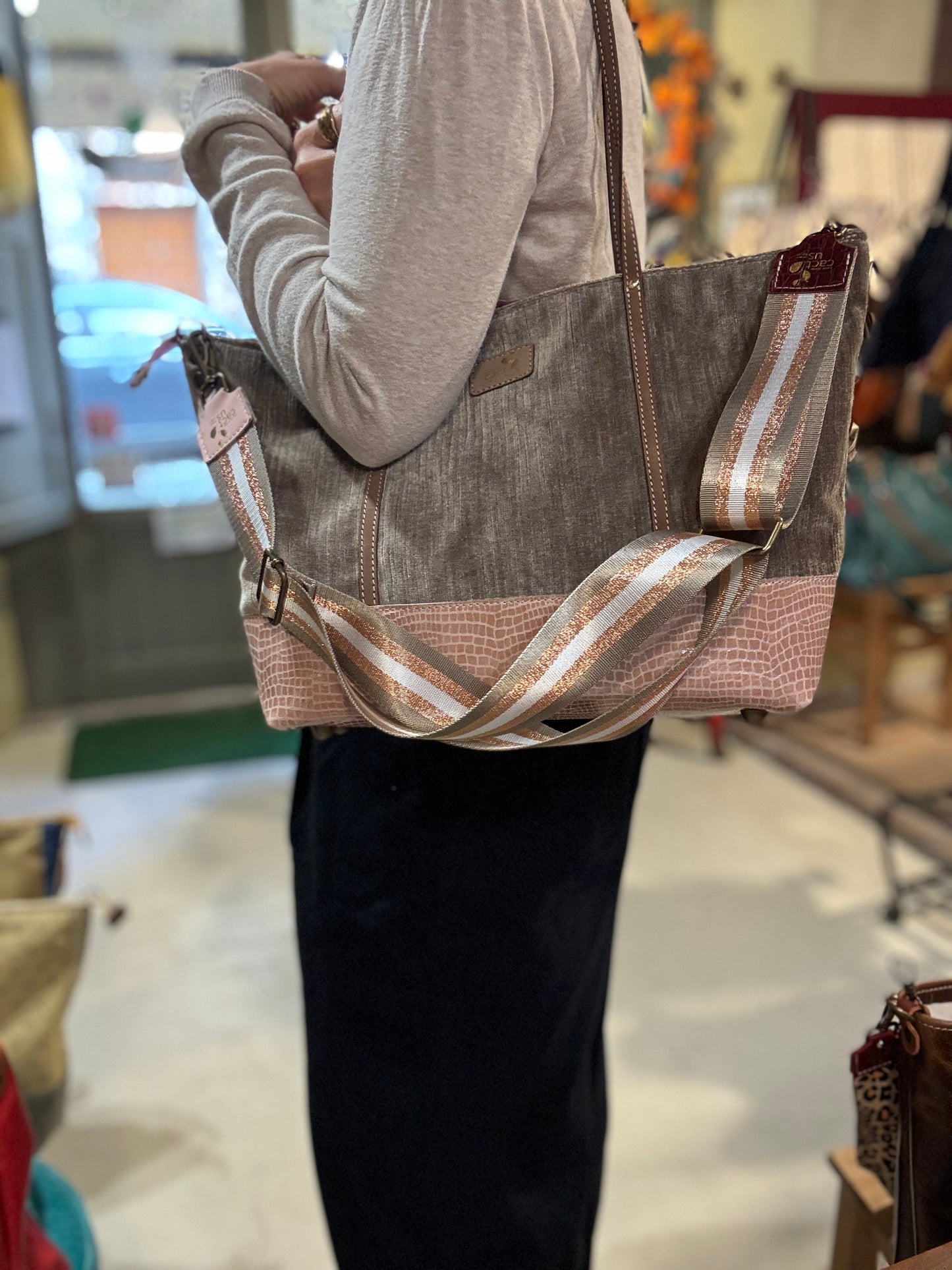 NUOVA ORBEA PELLE E TESSUTO