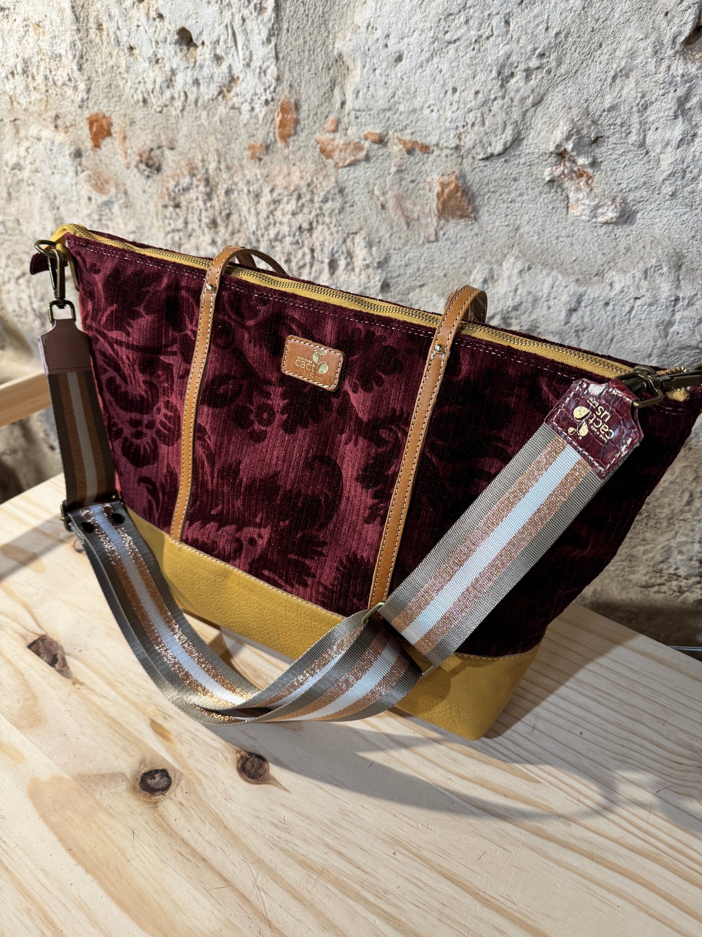 NUOVA ORBEA PELLE E TESSUTO