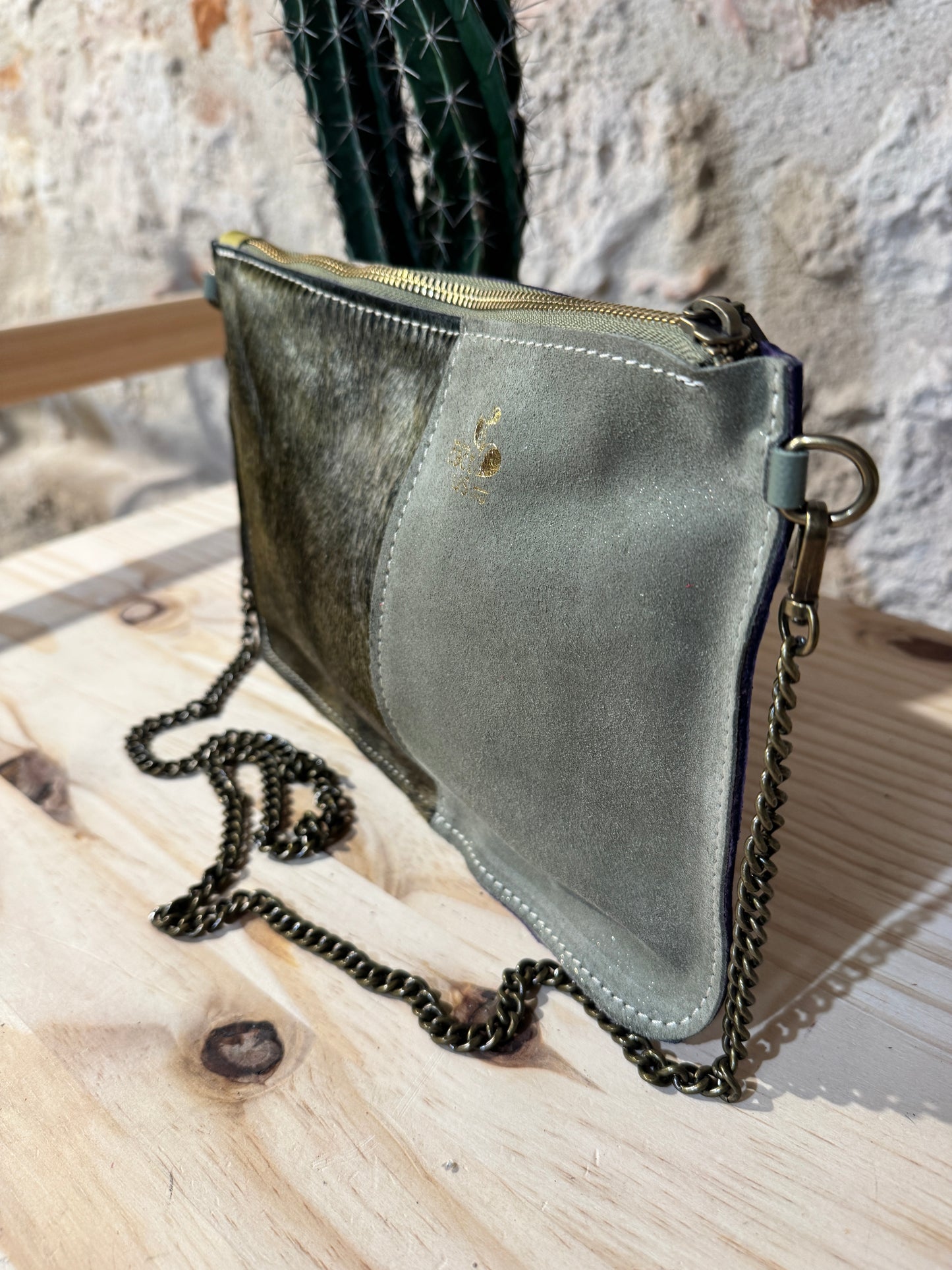 YUCCA NUOVA COLLEZIONE in CAVALLINO