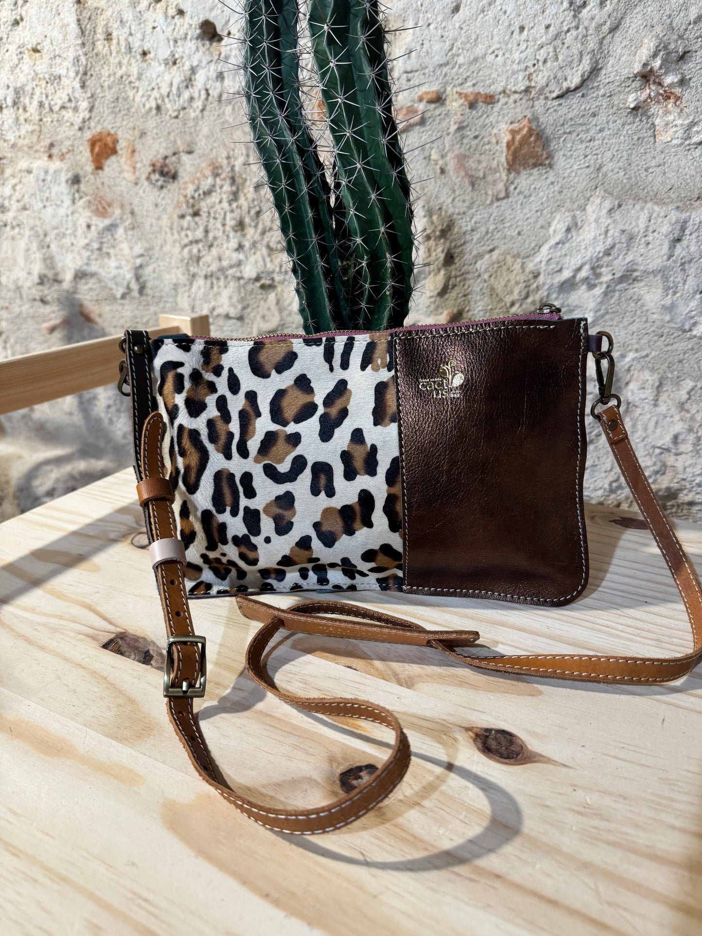 YUCCA NUOVA COLLEZIONE in CAVALLINO