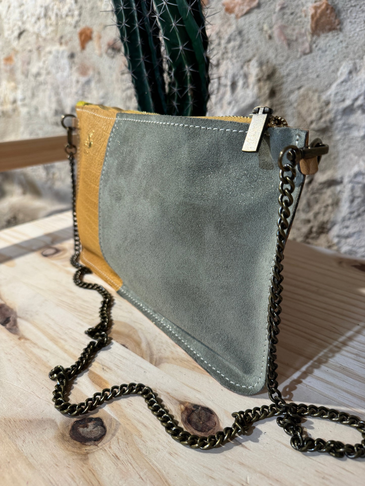 YUCCA NUOVA COLLEZIONE