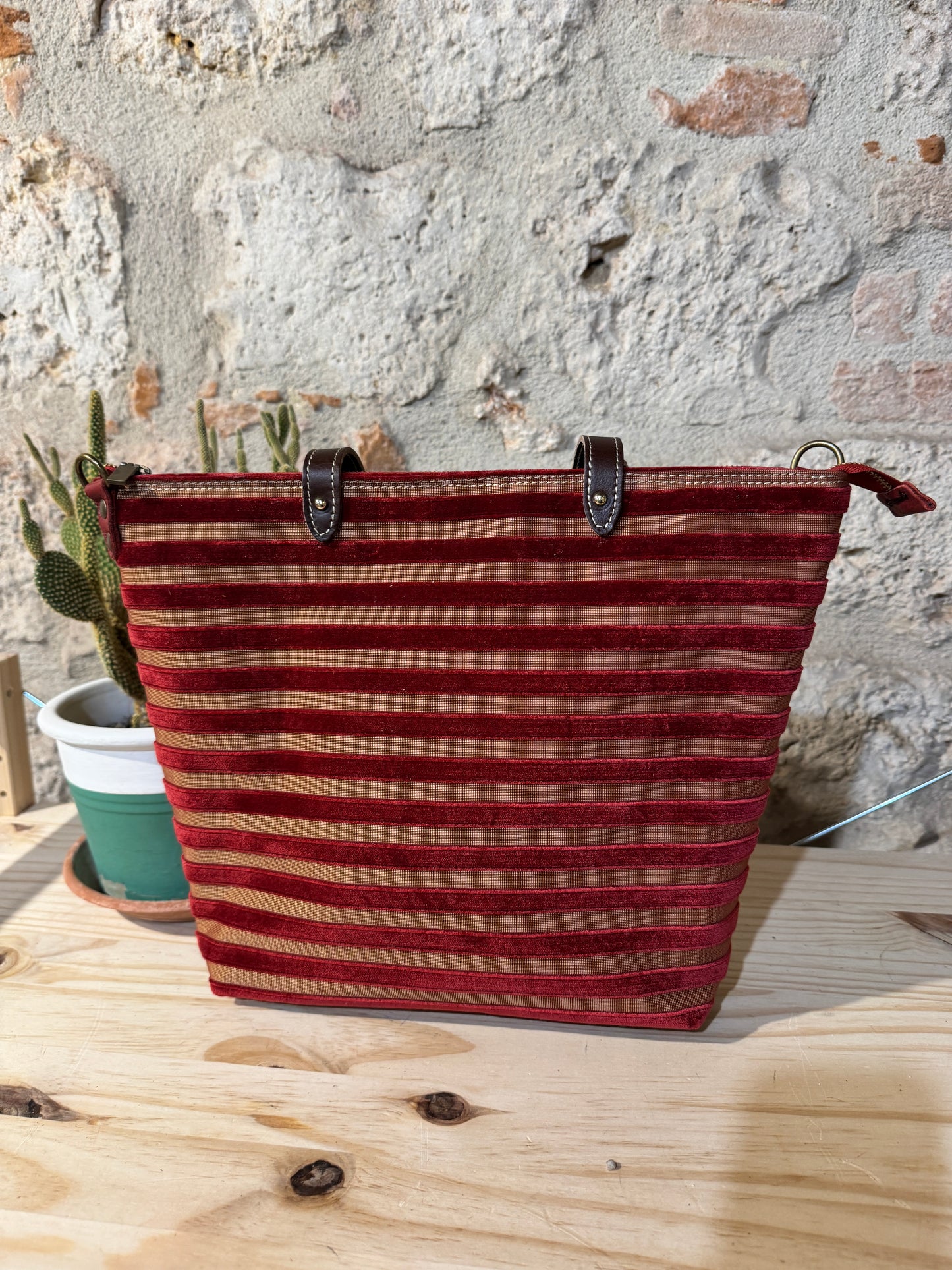 NUOVA LOBIVIA in Cavallino