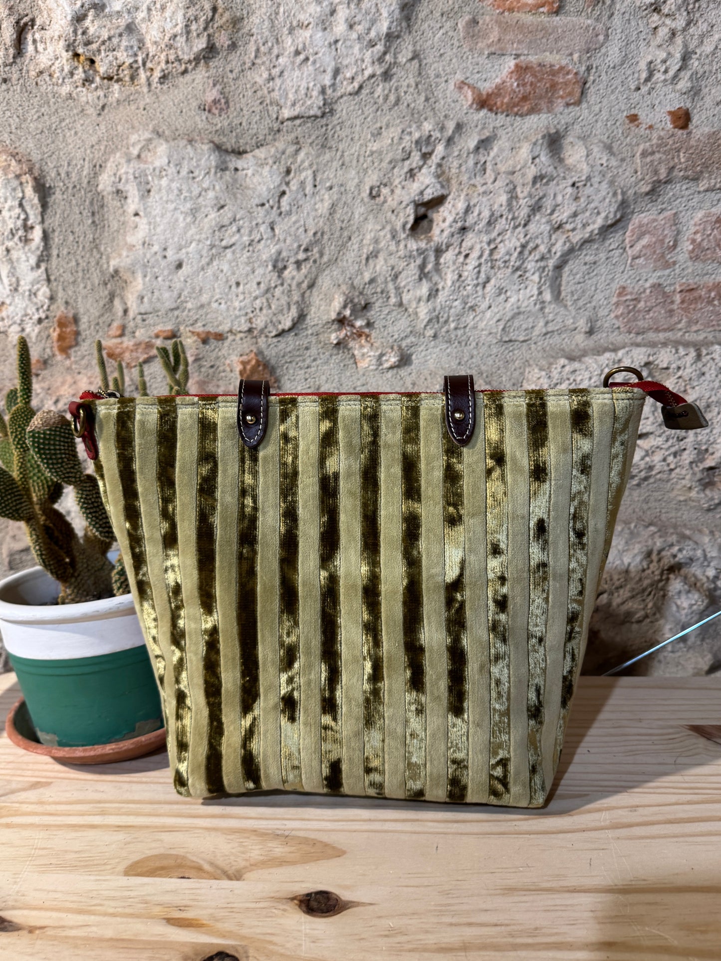 NUOVA LOBIVIA in Cavallino