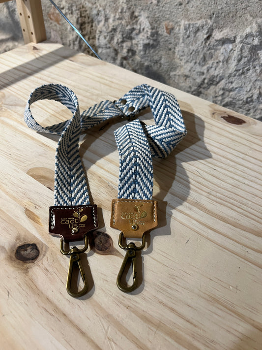 TRACOLLA IN TESSUTO, FINITURE IN OTTONE LARGHEZZA 4 CM