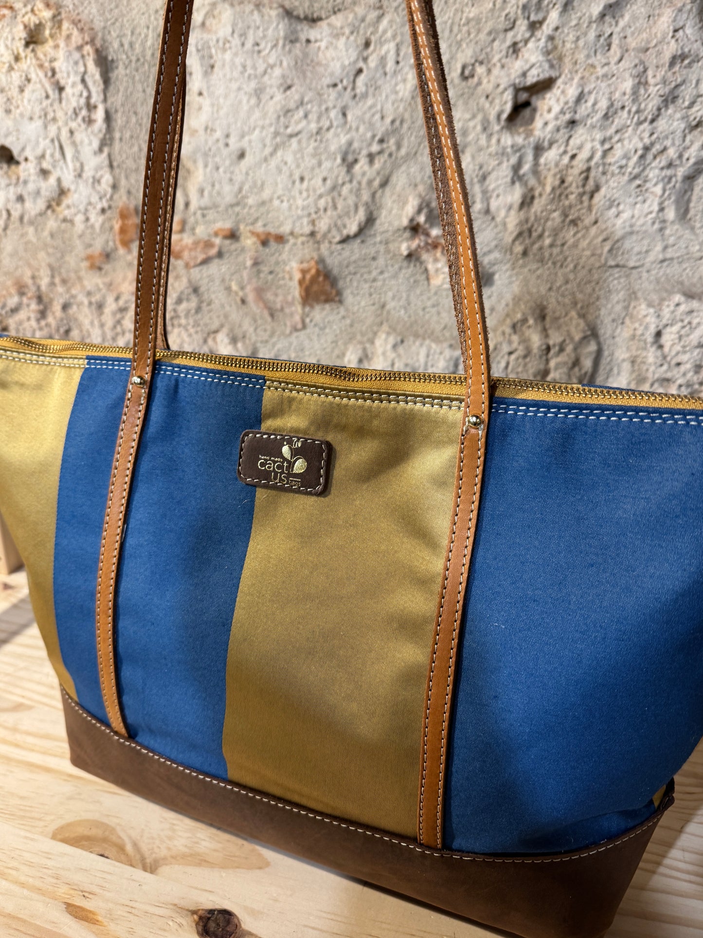 NUOVA ORBEA PELLE E TESSUTO