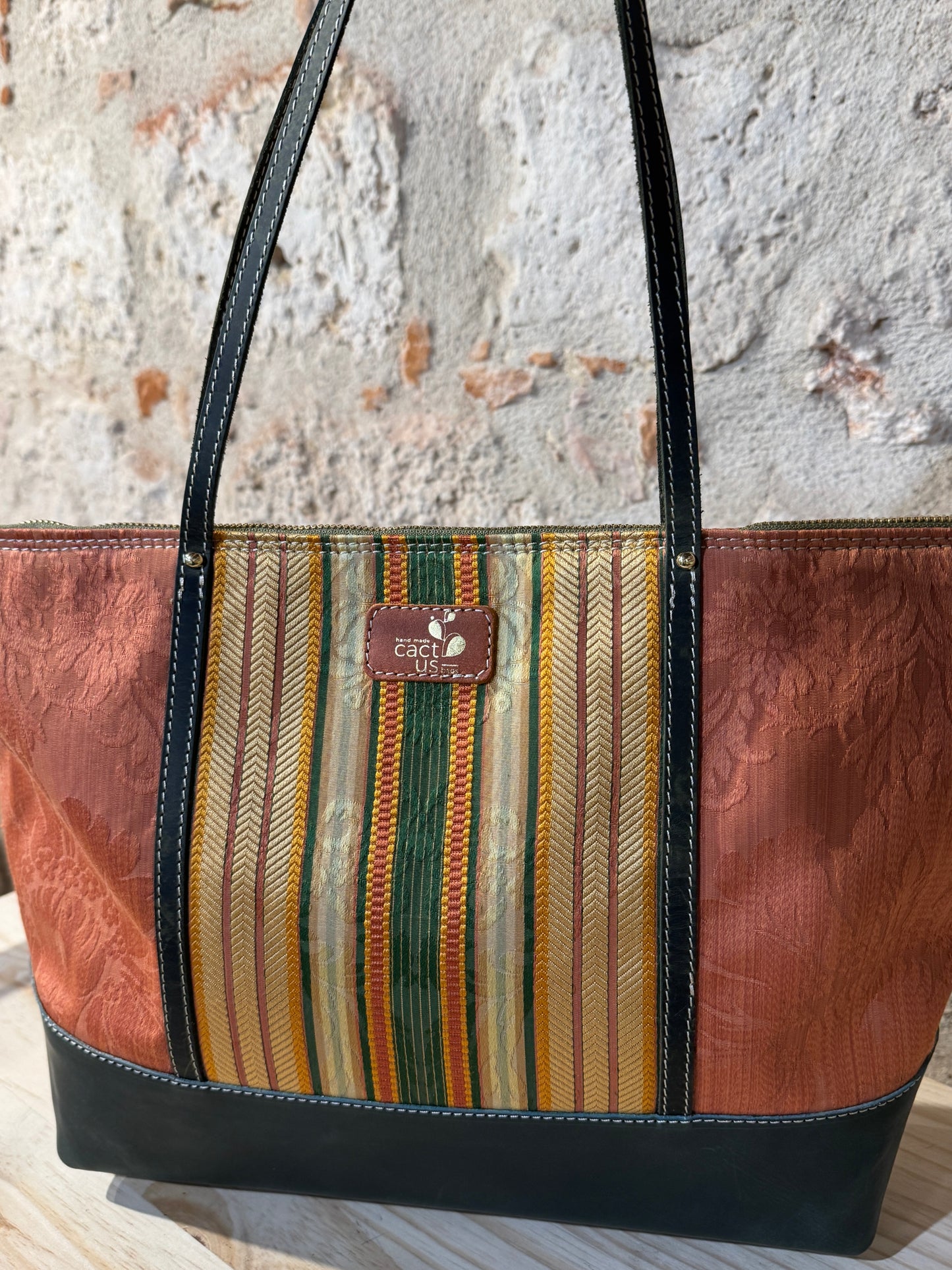 NUOVA ORBEA PELLE E TESSUTO