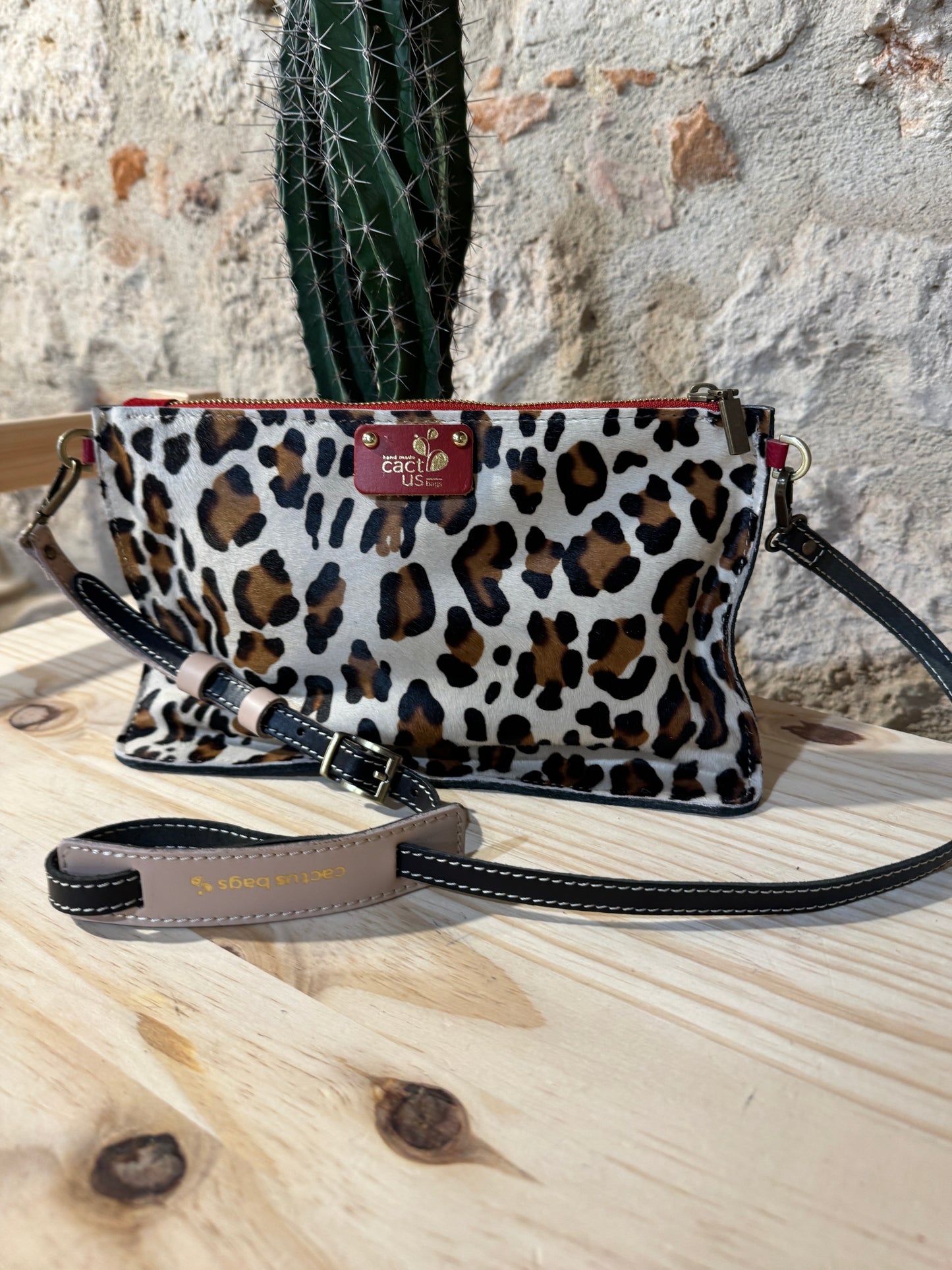 YUCCA NUOVA COLLEZIONE in CAVALLINO