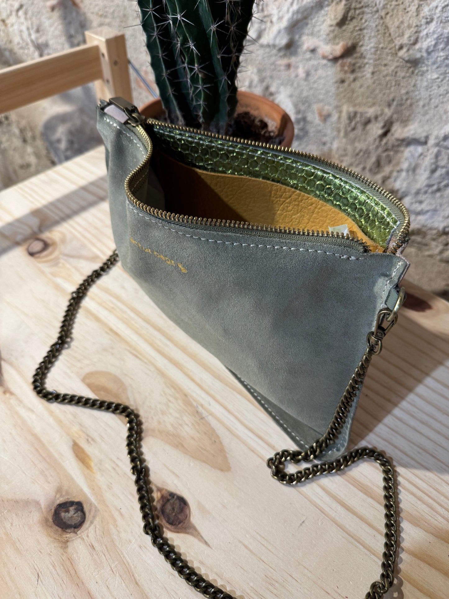 YUCCA NUOVA COLLEZIONE